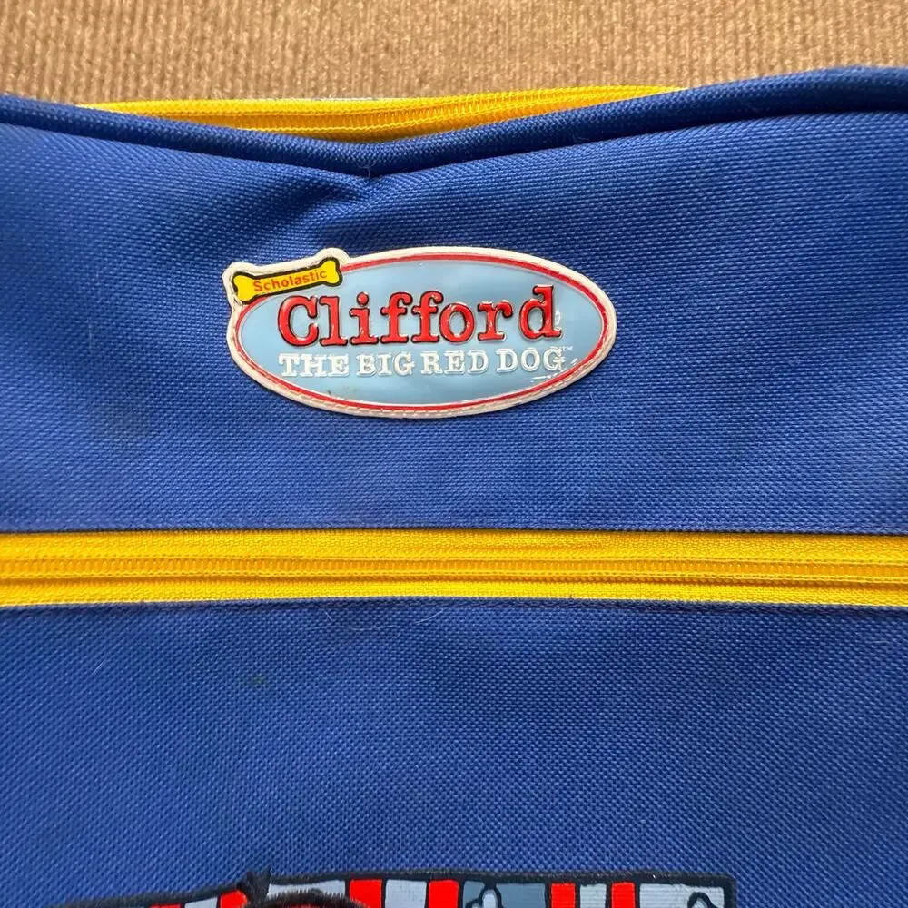 Rare vintage Scholastic Clifford The Big Red Dog Luggage Suitcase For Children